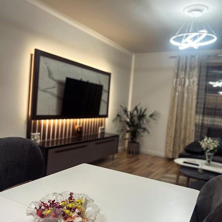 Art'S Apartment Τίρανα Εξωτερικό φωτογραφία