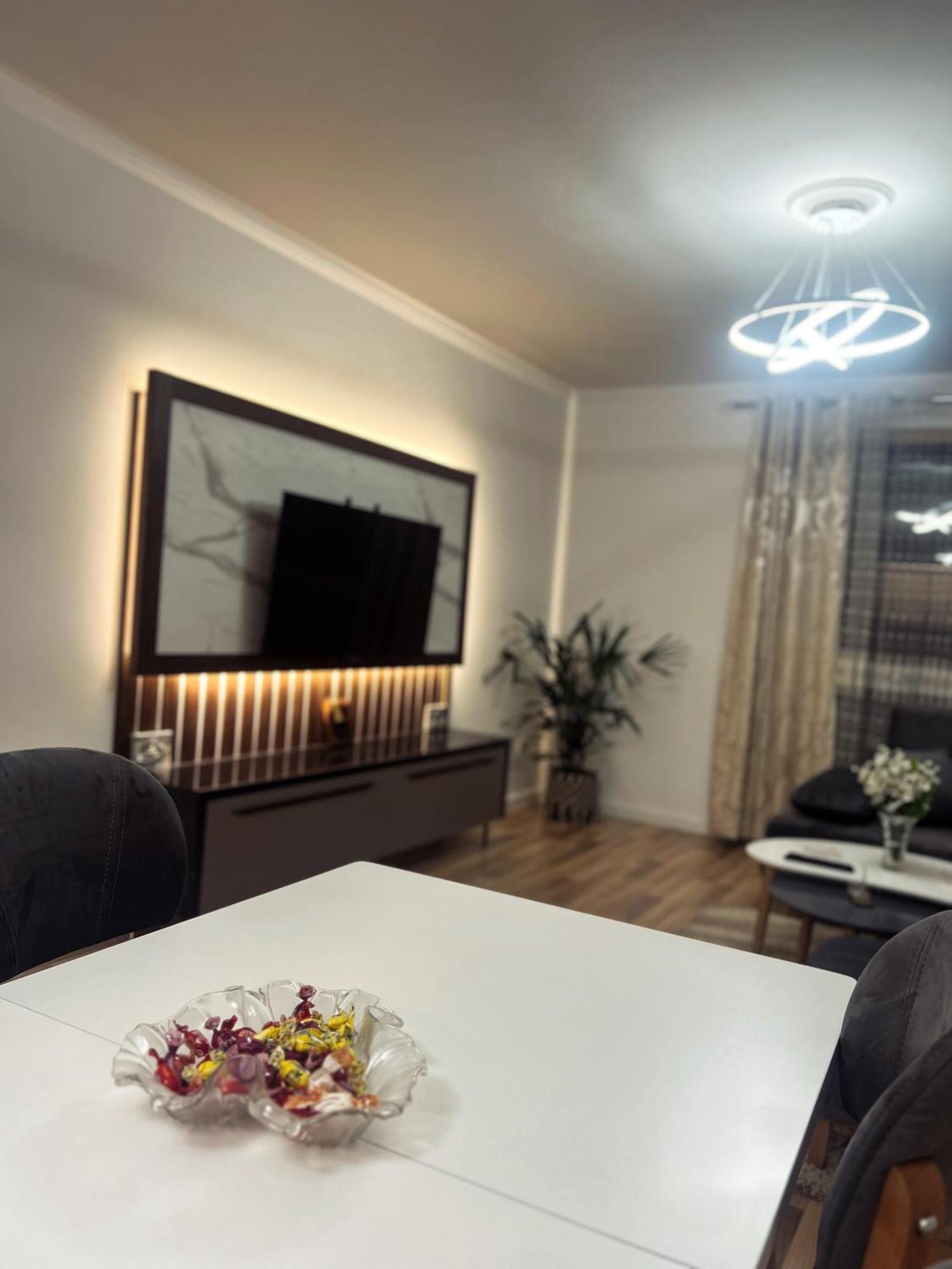 Art'S Apartment Τίρανα Εξωτερικό φωτογραφία