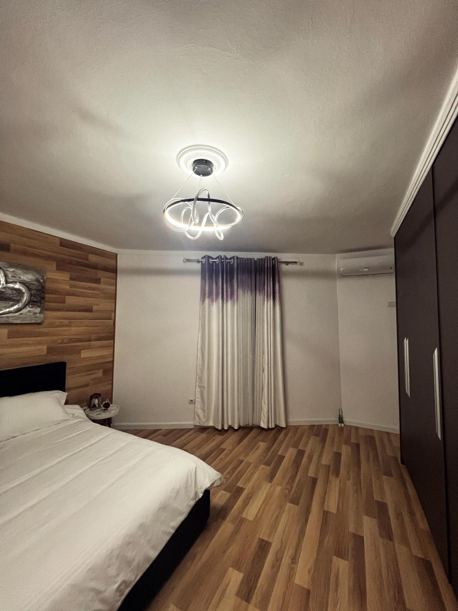 Art'S Apartment Τίρανα Εξωτερικό φωτογραφία