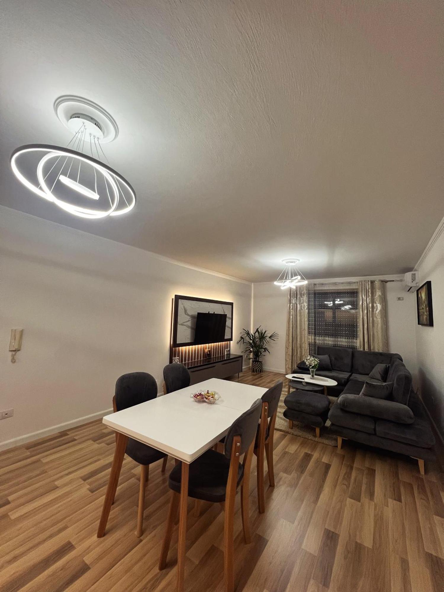Art'S Apartment Τίρανα Εξωτερικό φωτογραφία